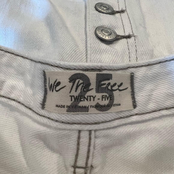 Free People Romeo Rolled Cut Off Button Fly Short in White Style OB1071936 - Picture 10 of 16